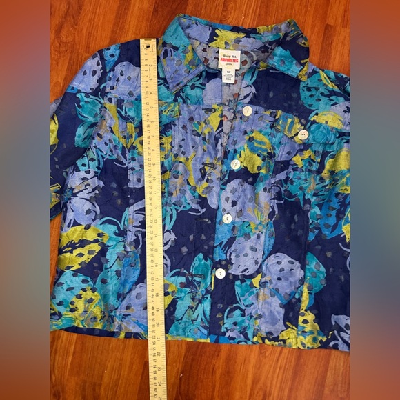 Ruby Rd. Multicolor Abstract Button-Up Shirt - Picture 8 of 9